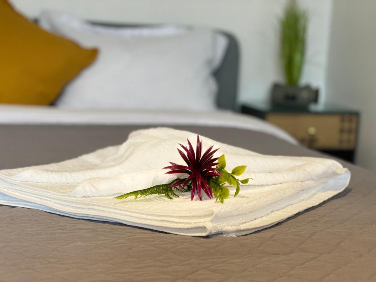 Modern Place To Stay-Self Check-In Nonstop 24H-Wifi レシツァ エクステリア 写真