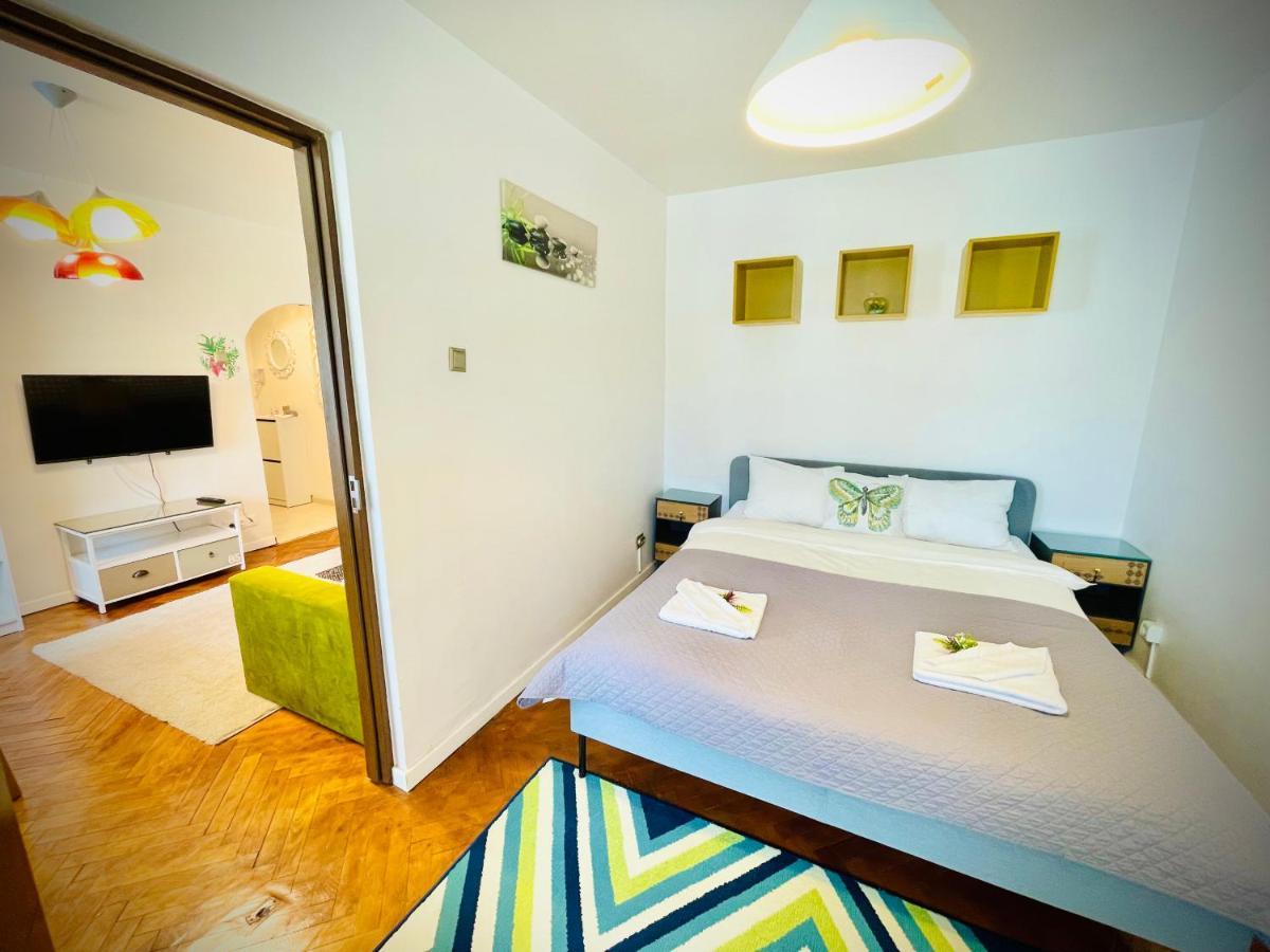 Modern Place To Stay-Self Check-In Nonstop 24H-Wifi レシツァ エクステリア 写真