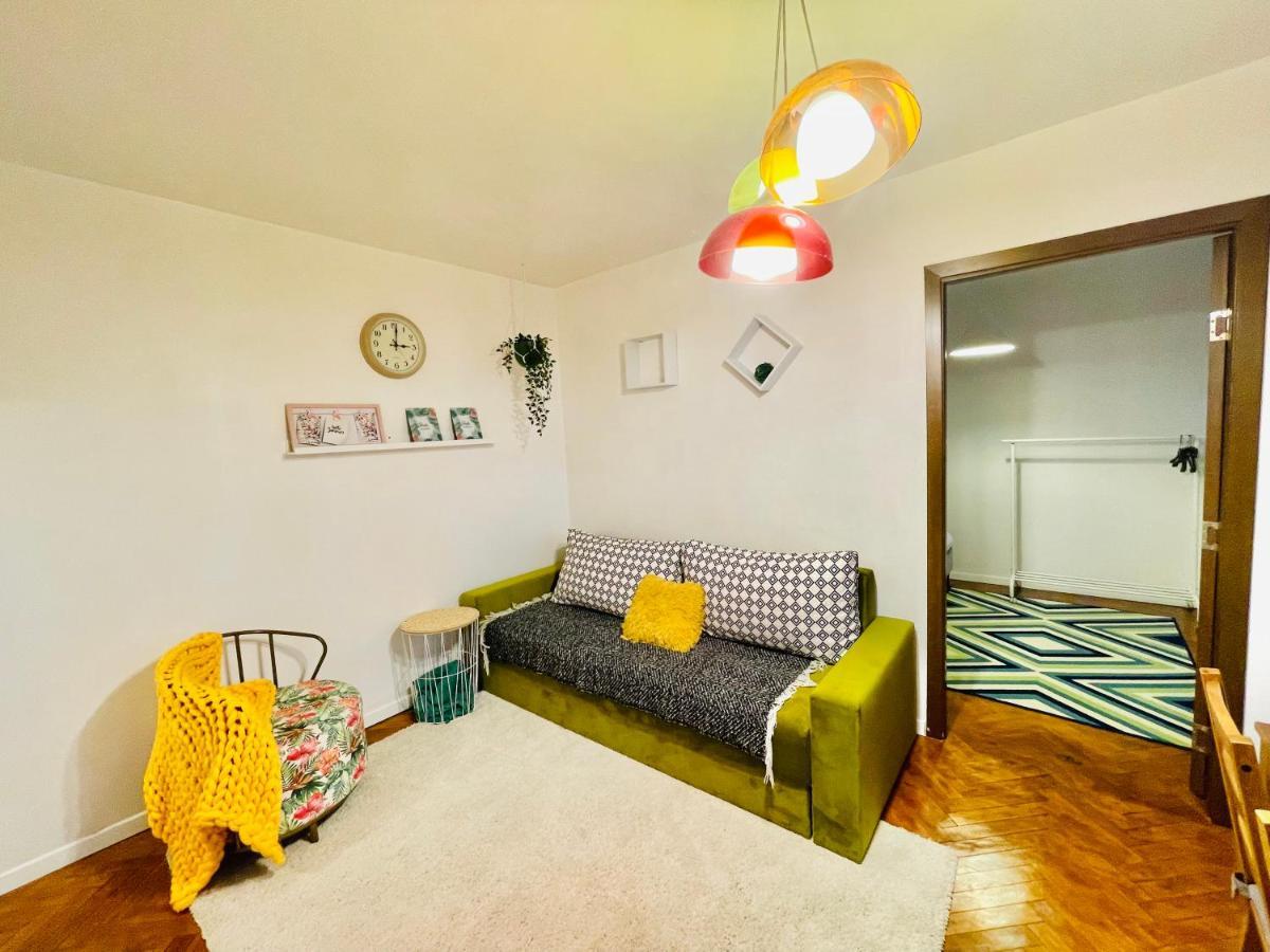 Modern Place To Stay-Self Check-In Nonstop 24H-Wifi レシツァ エクステリア 写真